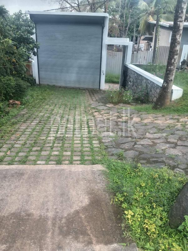 House for Sale in Meegoda