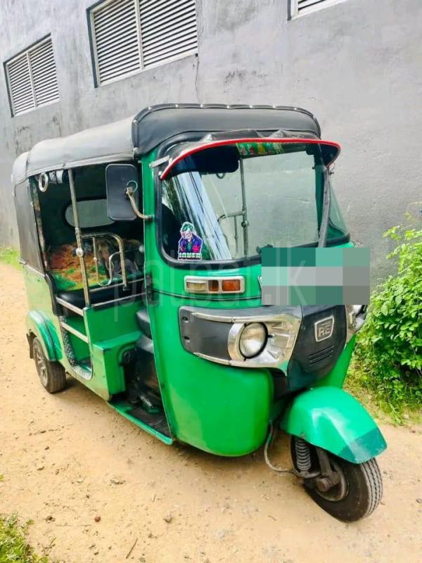 Bajaj Three Wheel 2016 - Used Three wheeler sale in Sri Lanka - patpat.lk