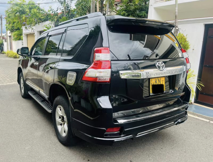 Toyota Land Cruiser Prado 2011 - Used SUV sale in Sri Lanka - patpat.lk