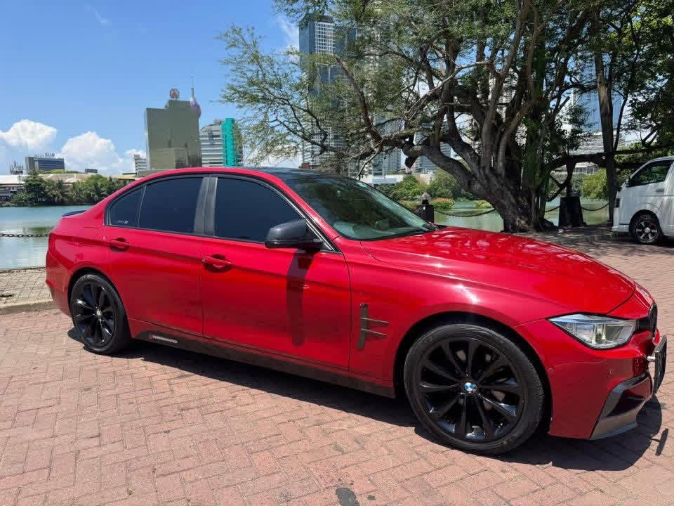 BMW M Series 2013 - பயன்படுத்தப்பட்டது கார் sale in Sri Lanka - patpat.lk