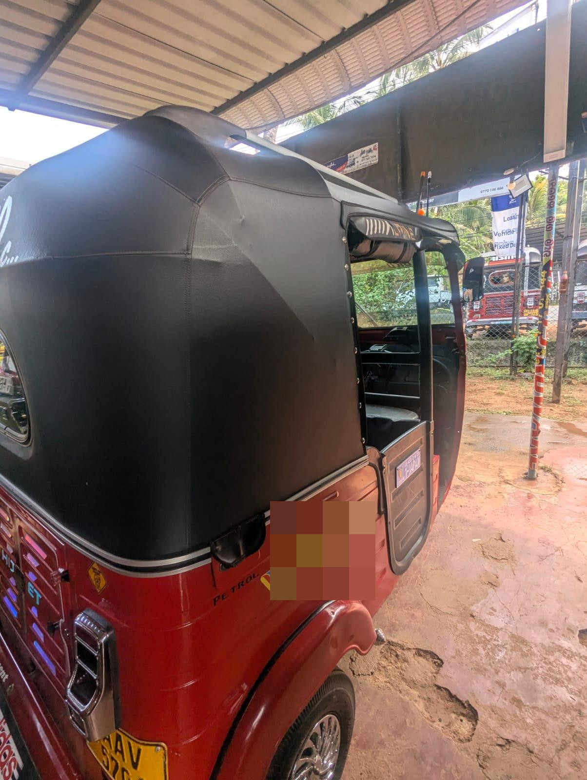 Bajaj Three Wheel 2015 - Used Three wheeler sale in Sri Lanka - patpat.lk