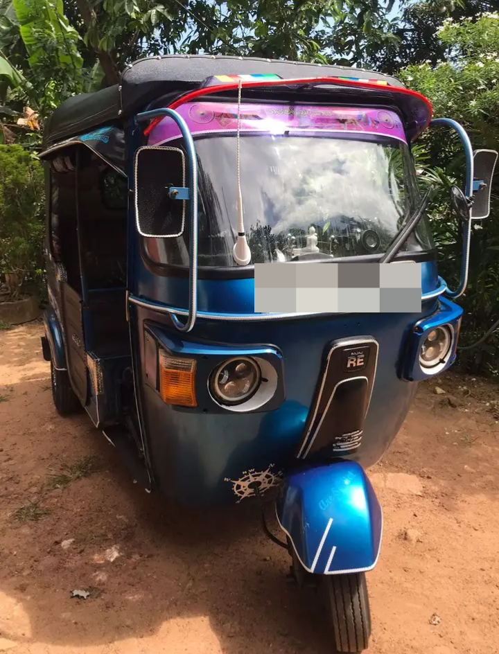 Bajaj 4 stroke 2011 - Used Three wheeler sale in Sri Lanka - patpat.lk