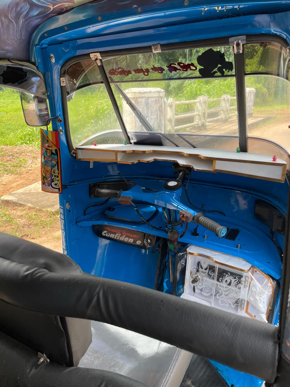 Bajaj 2 stroke 2006 - Used Three wheeler sale in Sri Lanka - patpat.lk