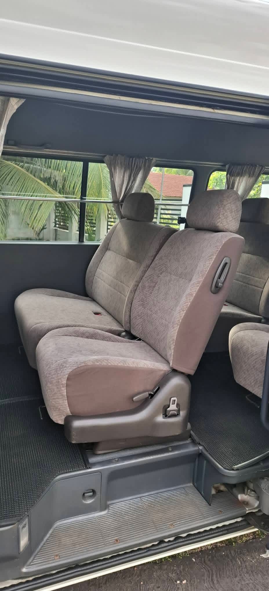 Toyota Hiace 2005 - Used Van sale in Sri Lanka - patpat.lk