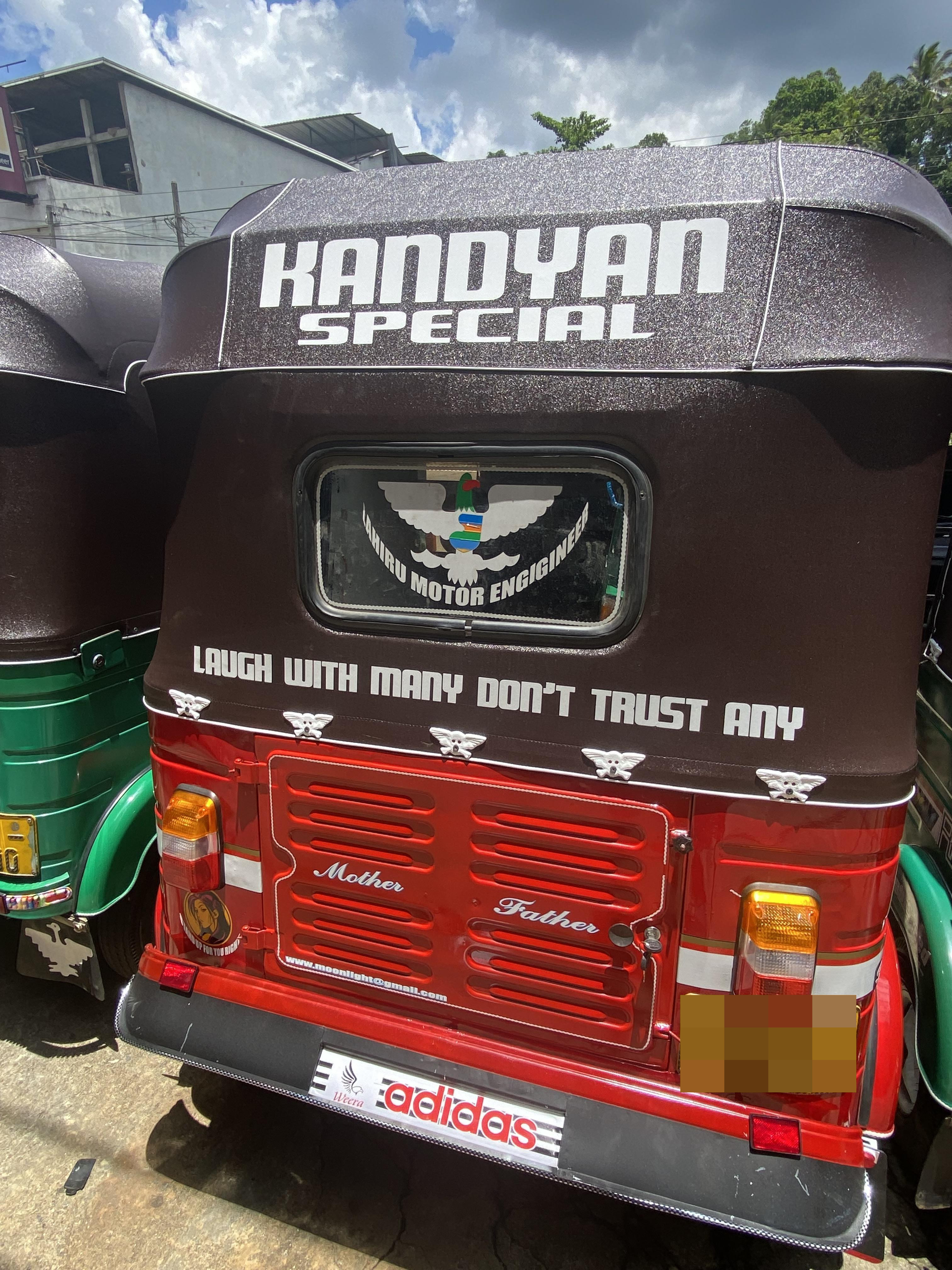 Bajaj Three Wheel 2012 - භාවිතා කරන ලද ත්‍රිරෝද රථය sale in Sri Lanka - patpat.lk