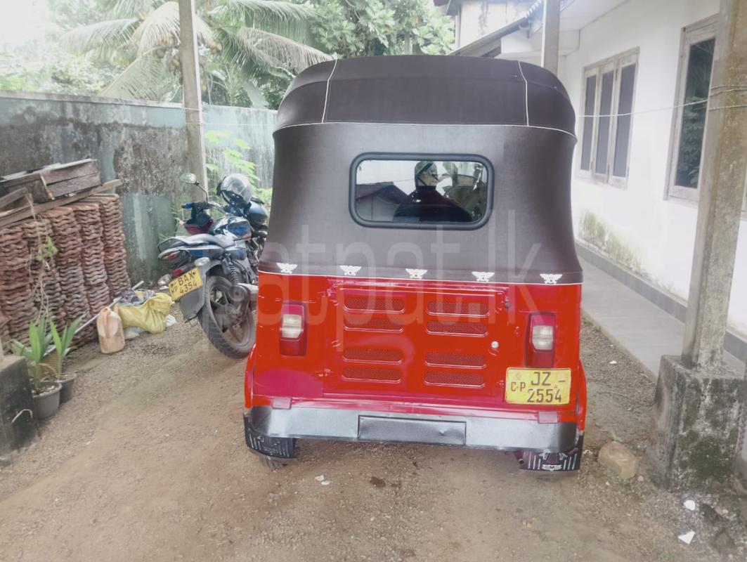 Bajaj Three Wheel 2004 - Used Three wheeler sale in Sri Lanka - patpat.lk