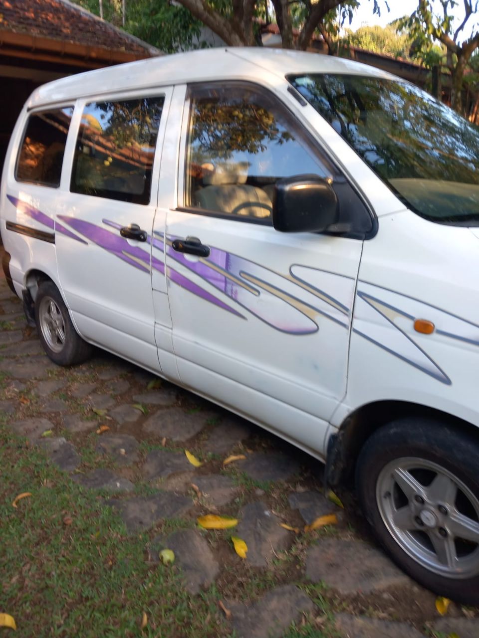 Toyota TownAce 1997 - Used Van sale in Sri Lanka - patpat.lk