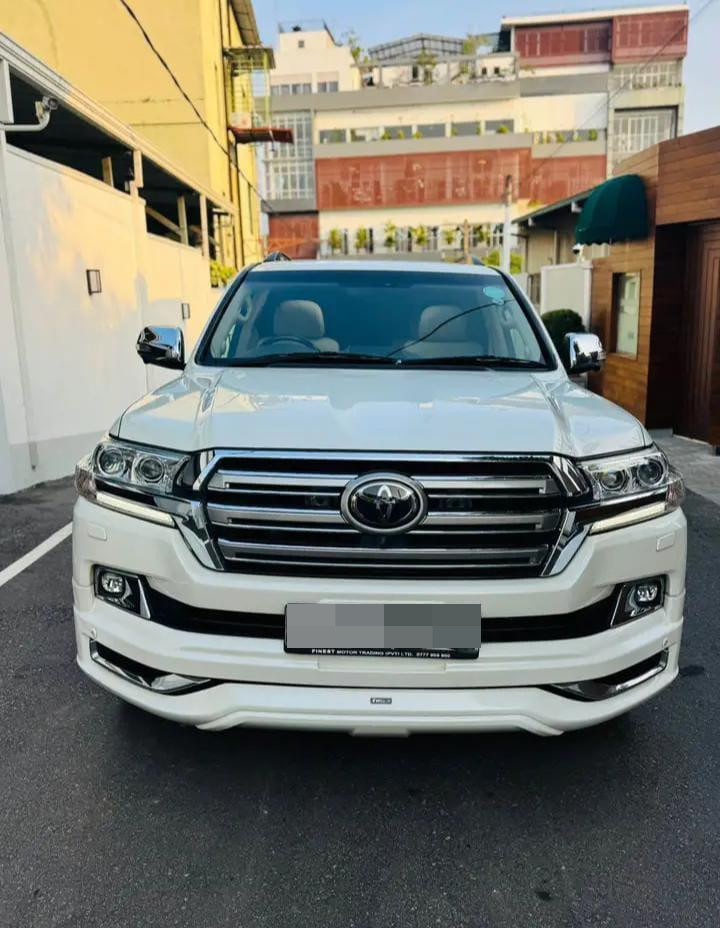 Toyota Land Cruiser 2014 ads-image-1