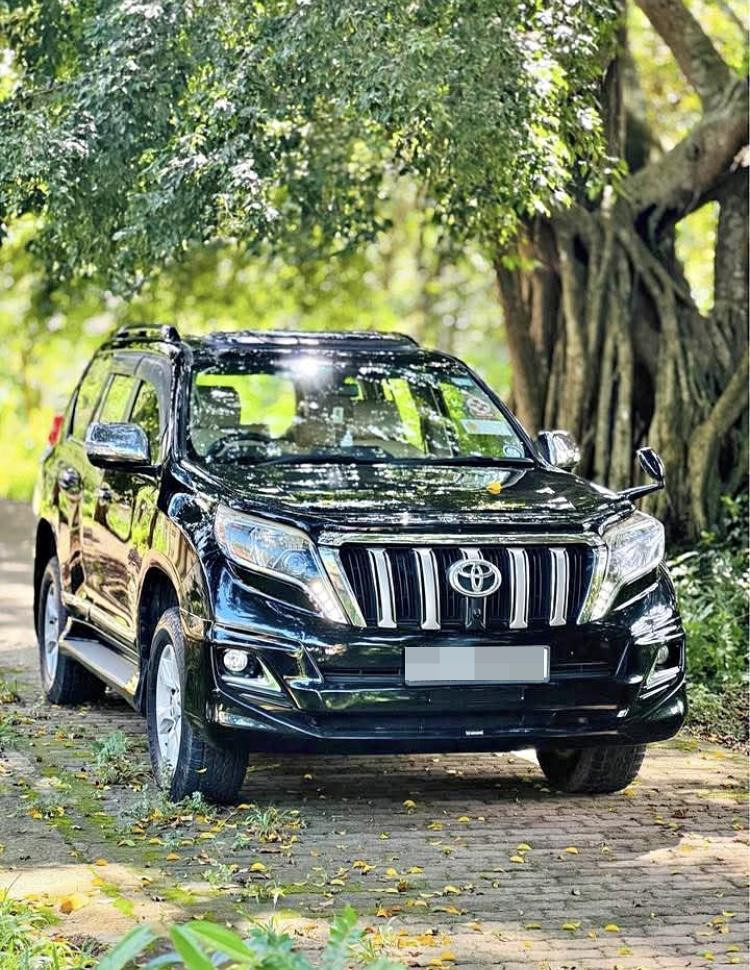 Toyota Land Cruiser Prado 2013 - பயன்படுத்தப்பட்டது SUV sale in Sri Lanka - patpat.lk