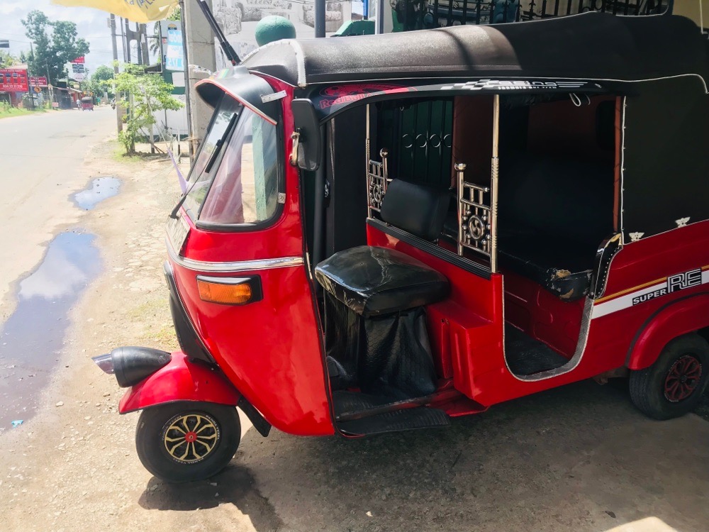 Bajaj 2 stroke 2002 - பயன்படுத்தப்பட்டது முச்சக்கர வண்டி sale in Sri Lanka - patpat.lk