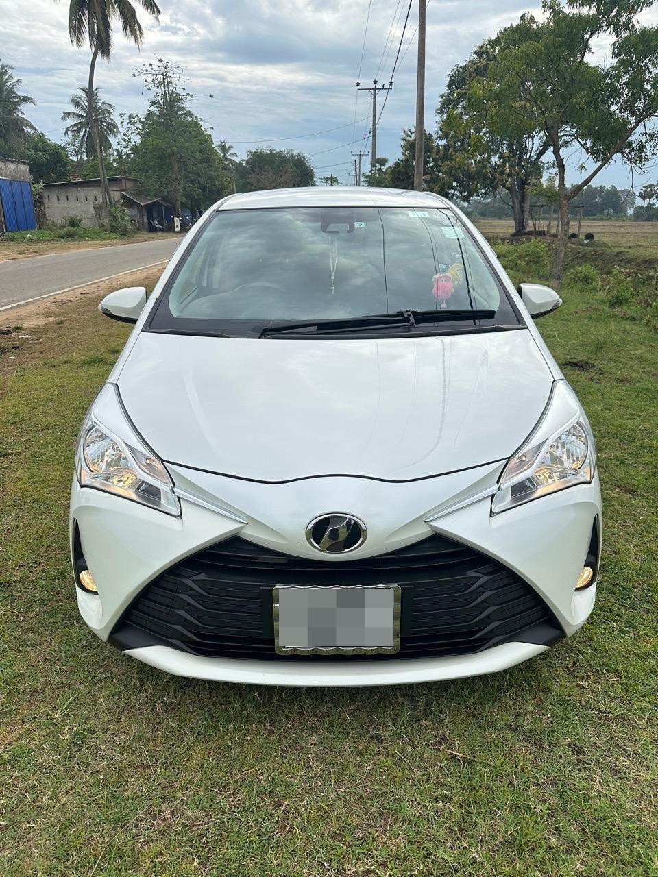 Toyota Vitz 2018 - Used Car sale in Sri Lanka - patpat.lk