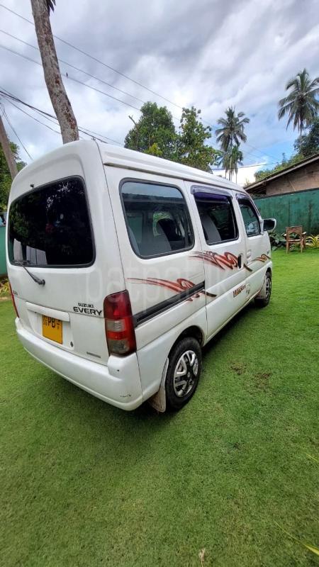 Advertisement image 4