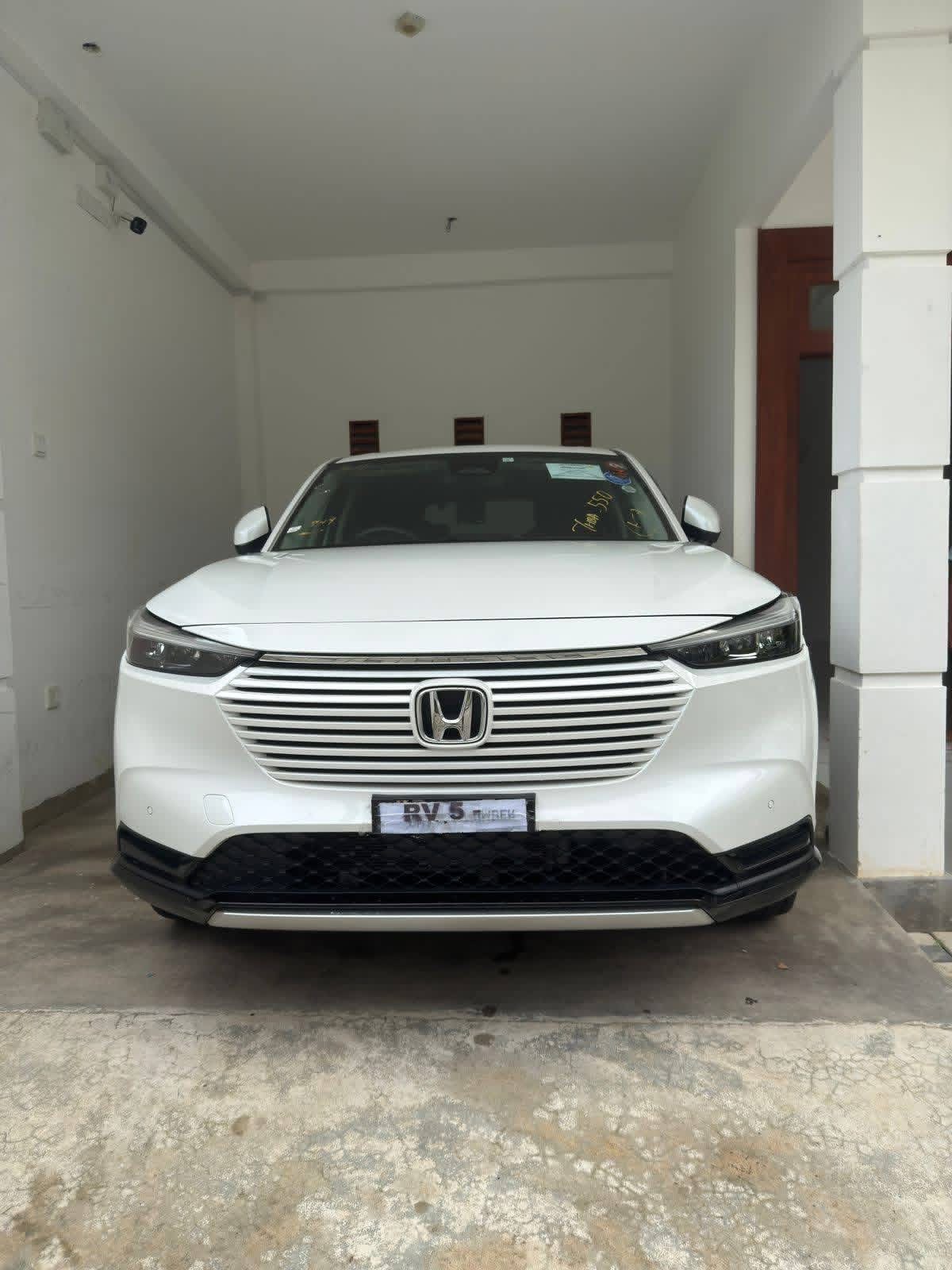 Honda Vezel 2023 ads-image-1