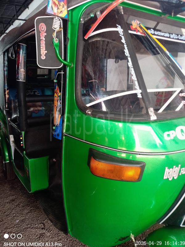 Bajaj Three Wheel 2010 - பயன்படுத்தப்பட்டது முச்சக்கர வண்டி sale in Sri Lanka - patpat.lk