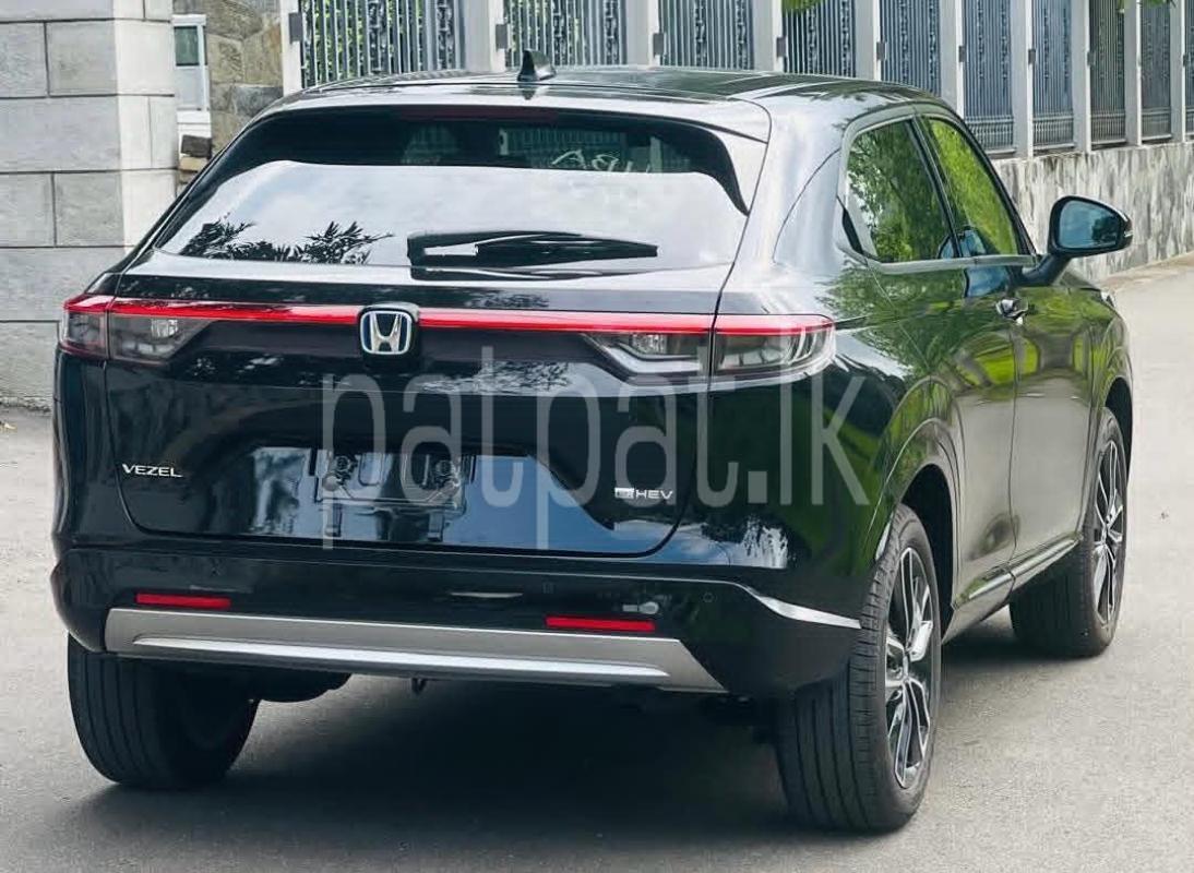 Advertisement image 6