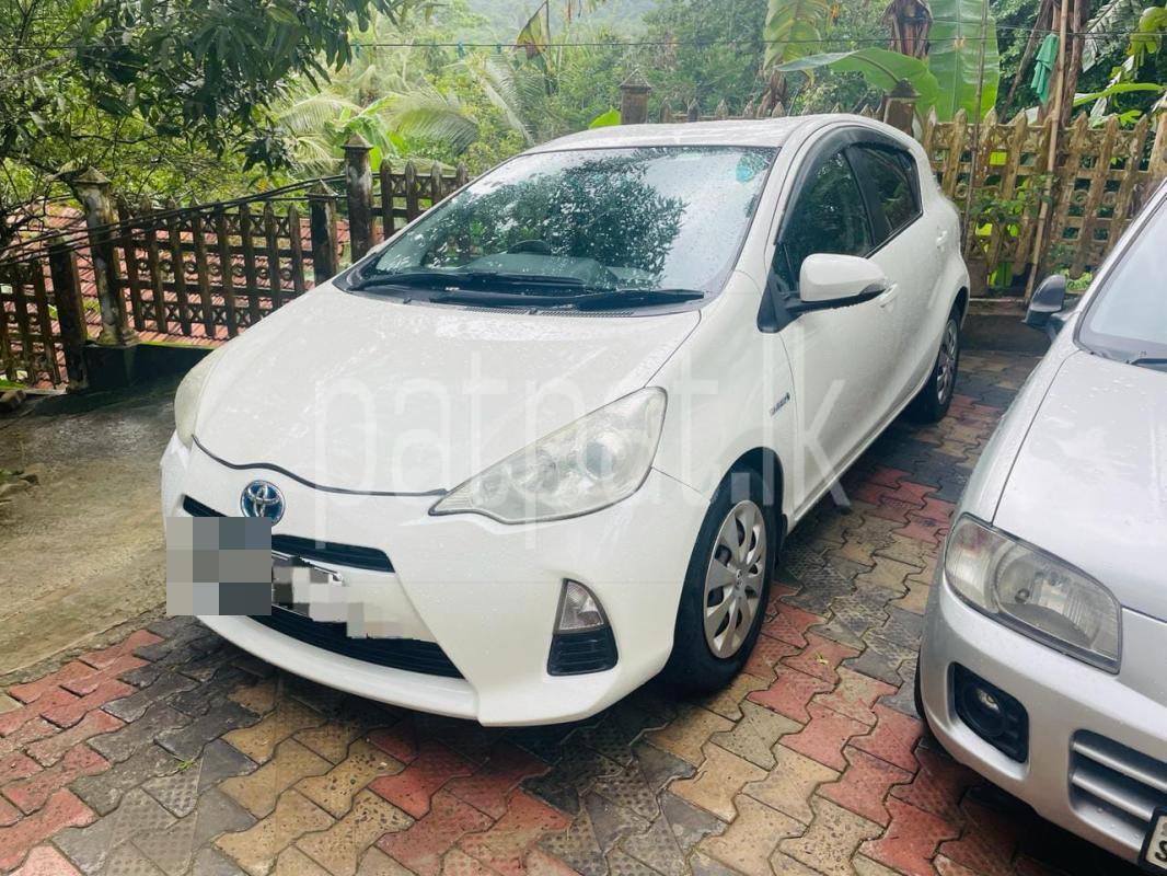 Toyota Aqua 2012 - Used Car sale in Sri Lanka - patpat.lk