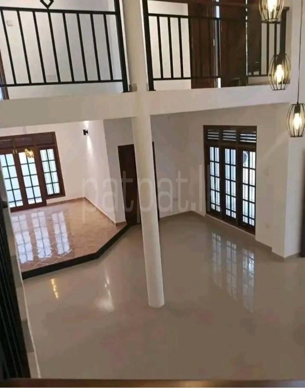 House for Sale in Meegoda