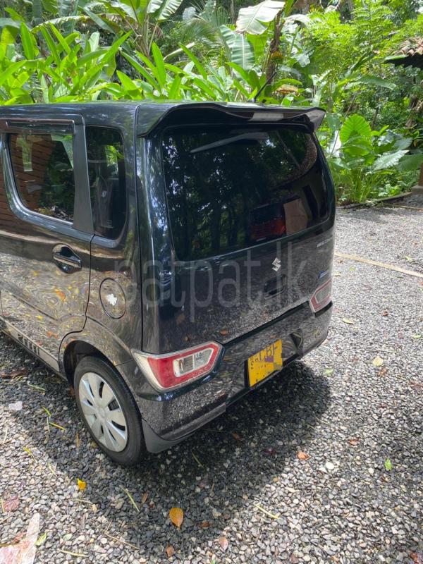 Suzuki Wagon R 2017 - பயன்படுத்தப்பட்டது கார் sale in Sri Lanka - patpat.lk