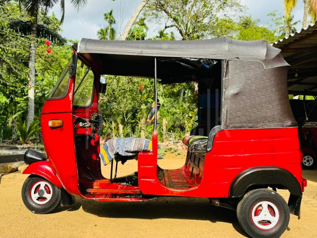 Bajaj Three Wheel 1998 - Used Three wheeler sale in Sri Lanka - patpat.lk