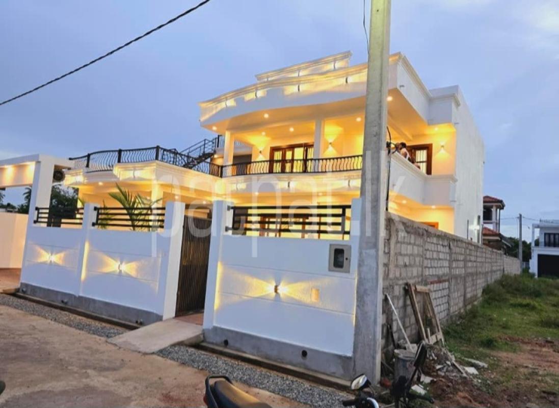 House for Sale in Negombo