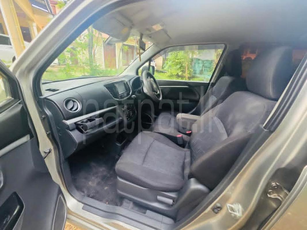 Suzuki Wagon R 2014 - பயன்படுத்தப்பட்டது கார் sale in Sri Lanka - patpat.lk