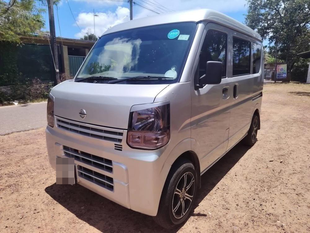 Nissan NV100 2016 - Used Van sale in Sri Lanka - patpat.lk
