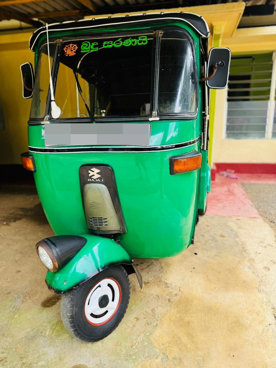 Bajaj Three Wheel 2002 - භාවිතා කරන ලද ත්‍රිරෝද රථය sale in Sri Lanka - patpat.lk