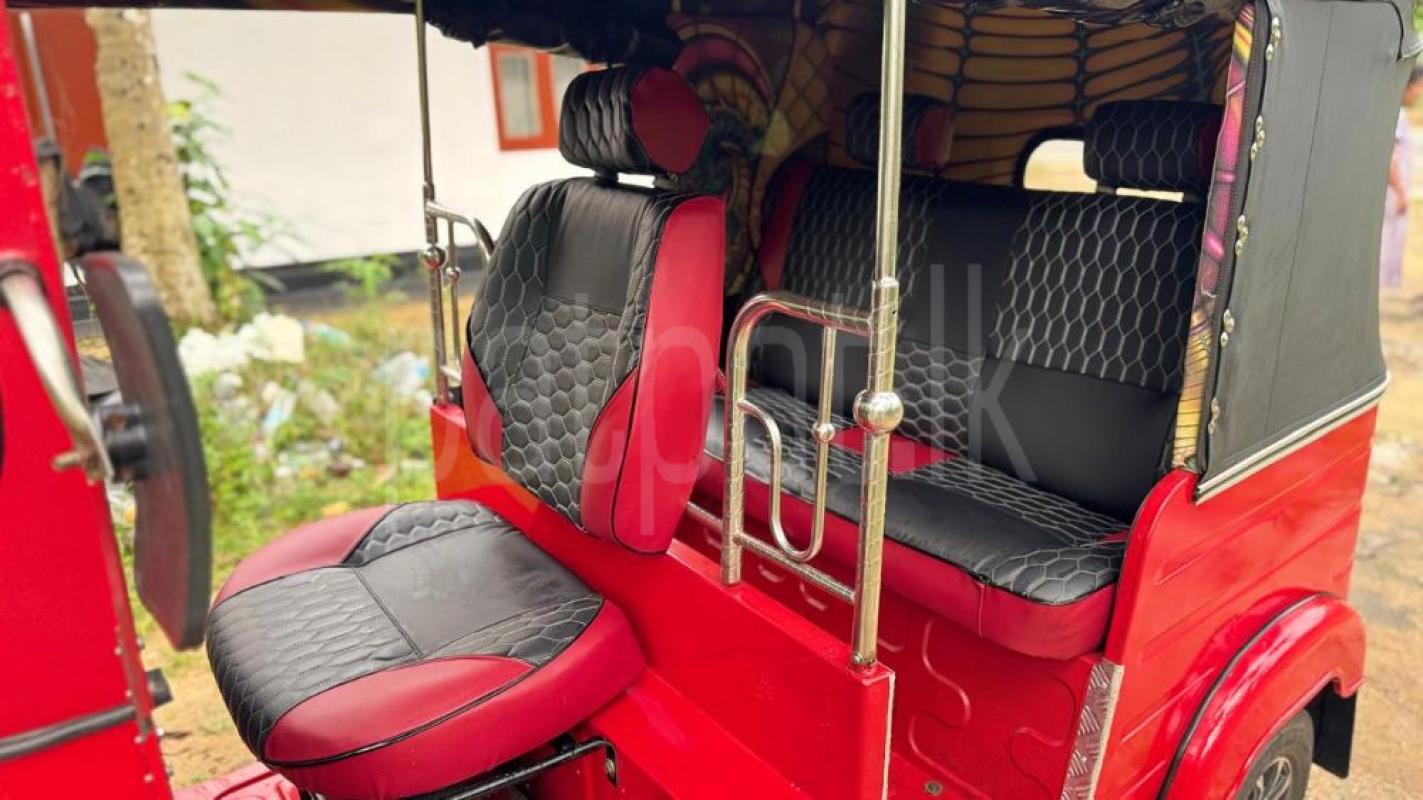 Advertisement image 5