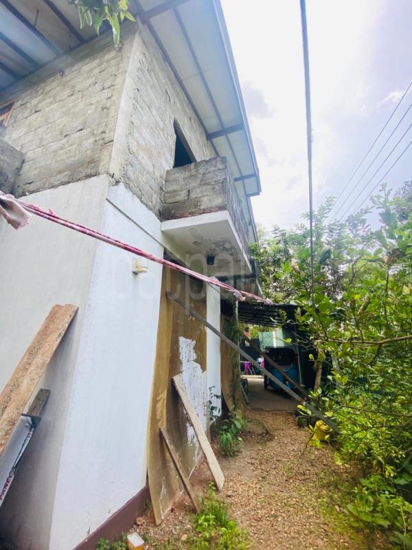 House for Sale in Boralesgamuwa