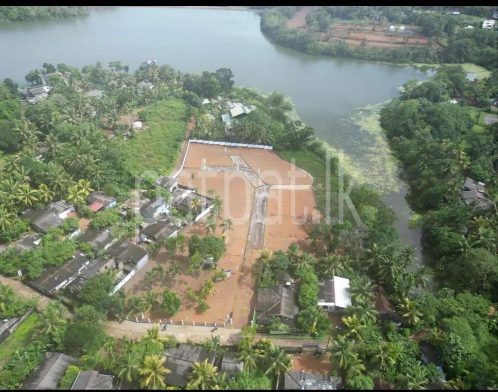 Residential Land for Sale in Bandaragama