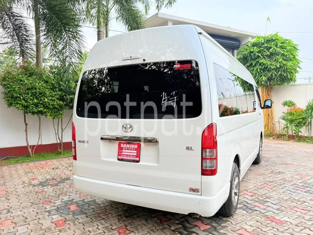 Advertisement image 6