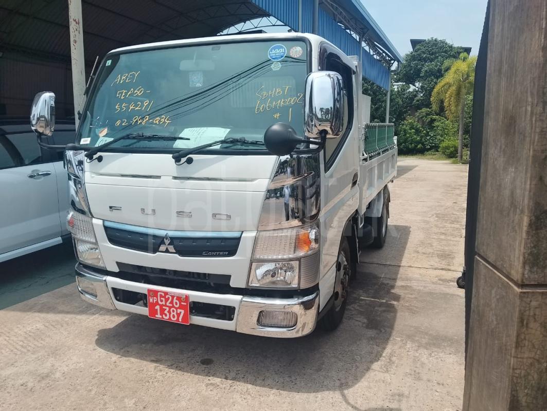 Mitsubishi Canter 2018 - Reconditioned Truck sale in Sri Lanka - patpat.lk