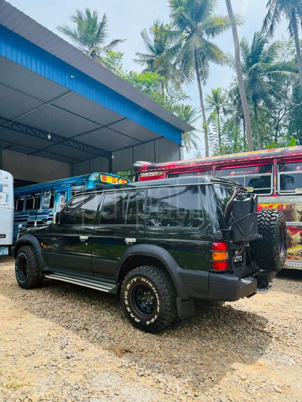 Mitsubishi Pajero 1993 - Used SUV sale in Sri Lanka - patpat.lk