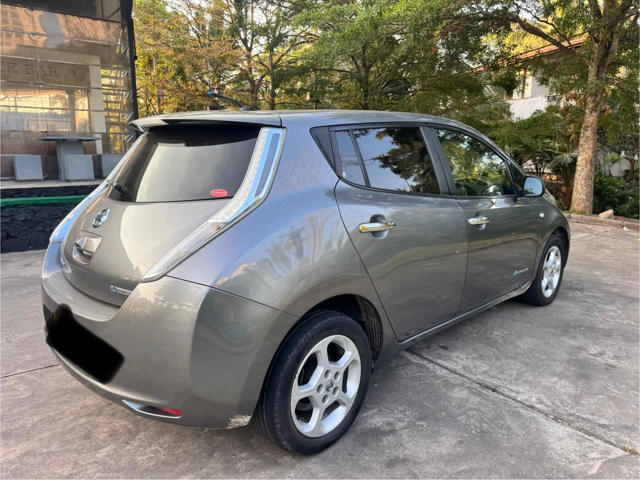 Nissan Leaf 2014 - Used Car sale in Sri Lanka - patpat.lk