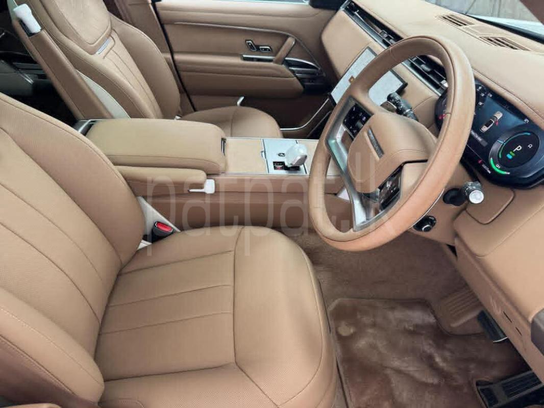Land Rover Range Rover 2025 - சான்றளிக்கப்பட்டது SUV sale in Sri Lanka - patpat.lk