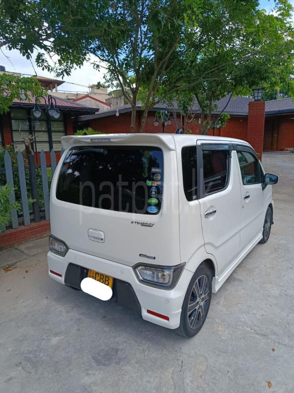 Advertisement image 4