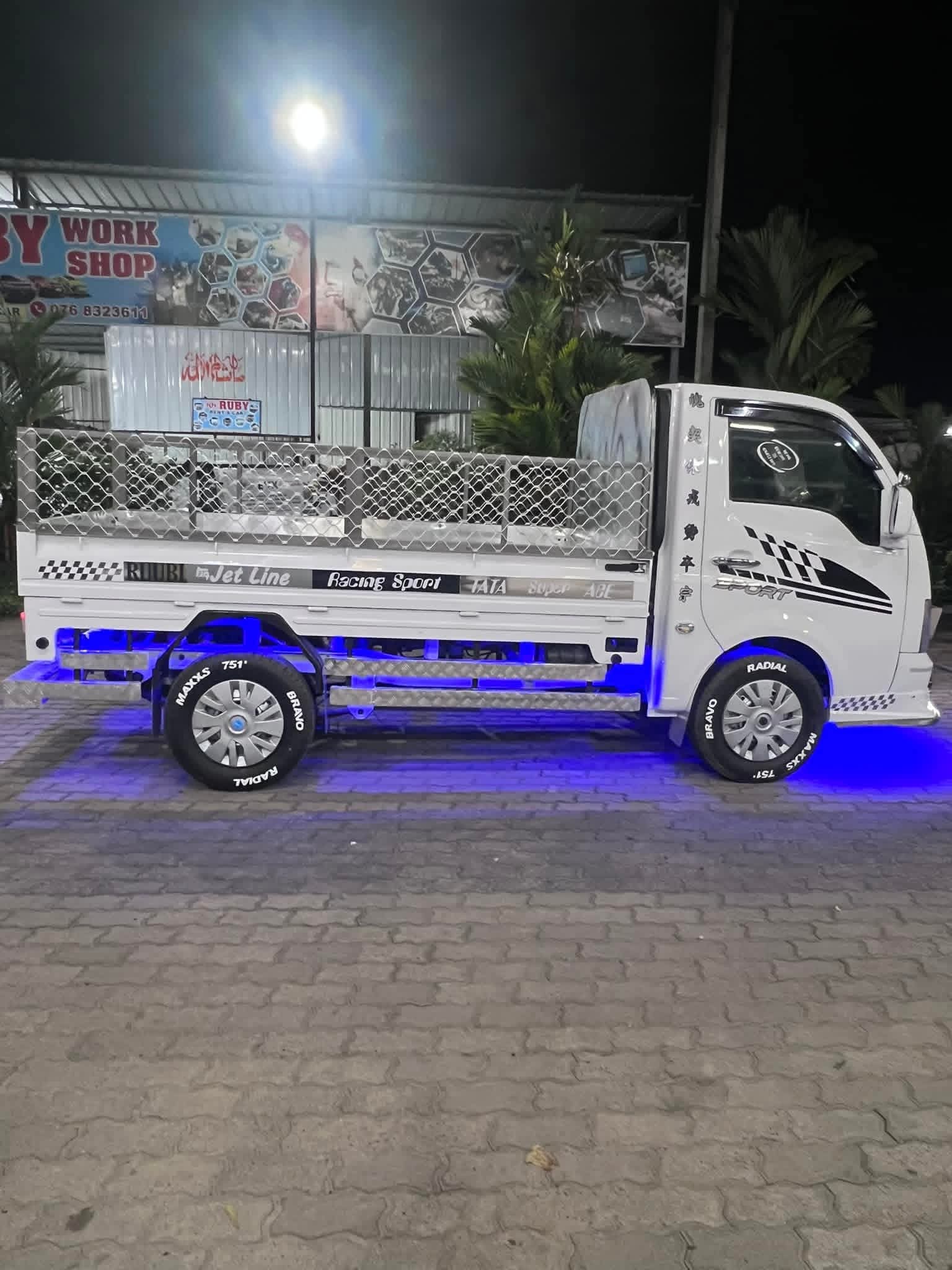 Toyota Super GL 2018 - Used Truck sale in Sri Lanka - patpat.lk