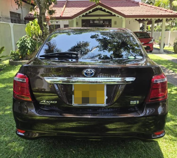 Toyota Axio 2015 - பயன்படுத்தப்பட்டது கார் sale in Sri Lanka - patpat.lk
