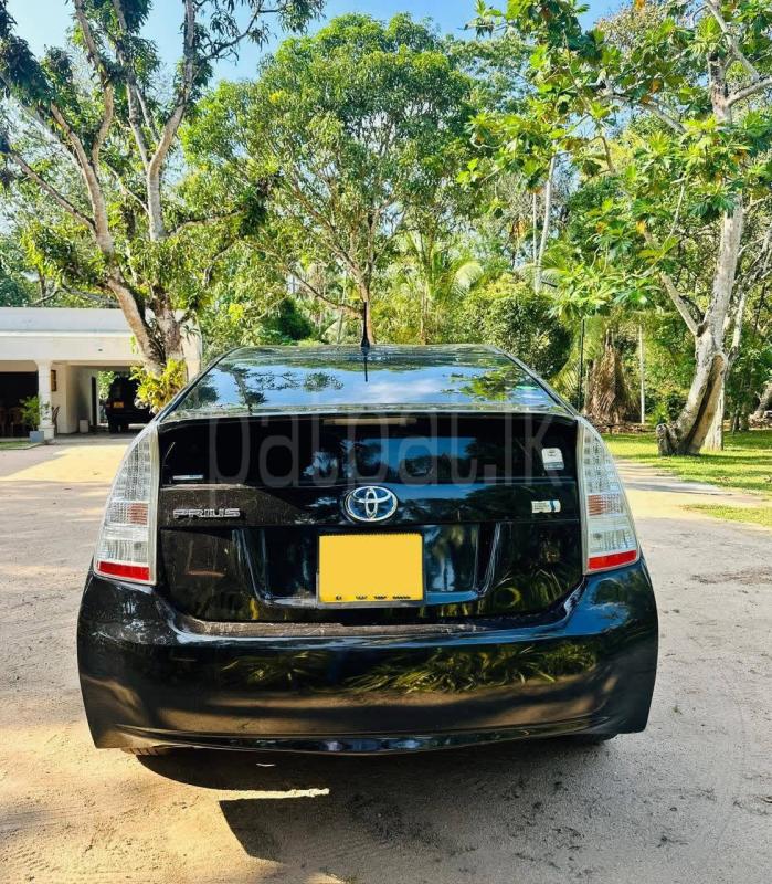 Toyota Prius 2011 - Used Car sale in Sri Lanka - patpat.lk