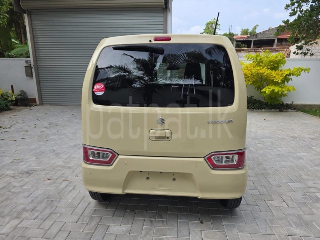 Advertisement image 5