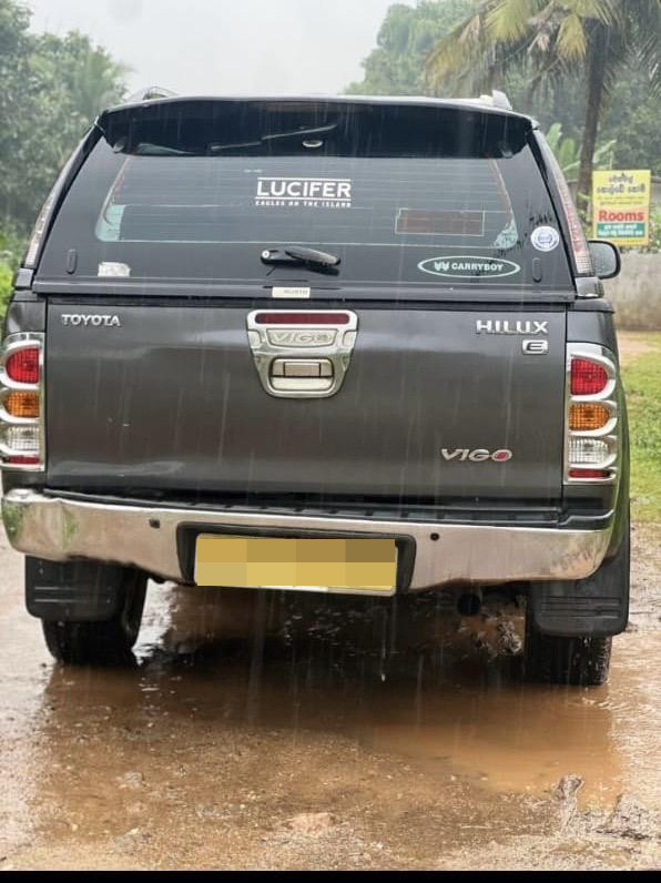 Toyota Hilux 2010 - பயன்படுத்தப்பட்டது சரக்கு போக்குவரத்து sale in Sri Lanka - patpat.lk
