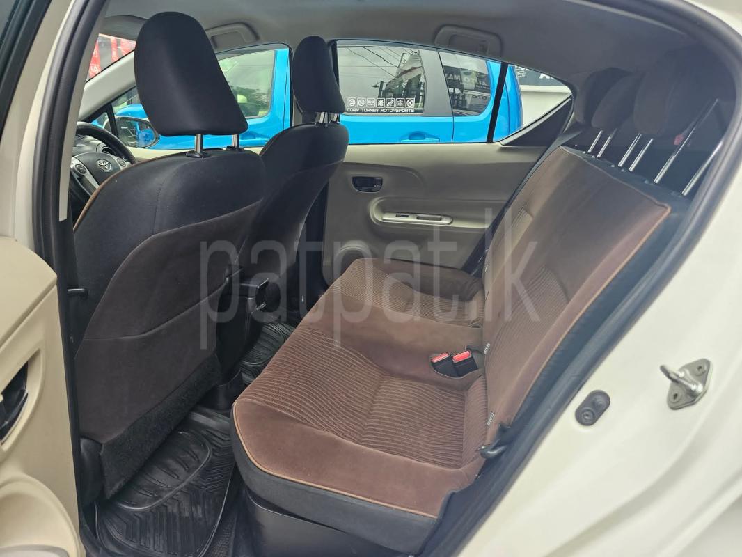 Toyota Aqua 2012 - பயன்படுத்தப்பட்டது கார் sale in Sri Lanka - patpat.lk