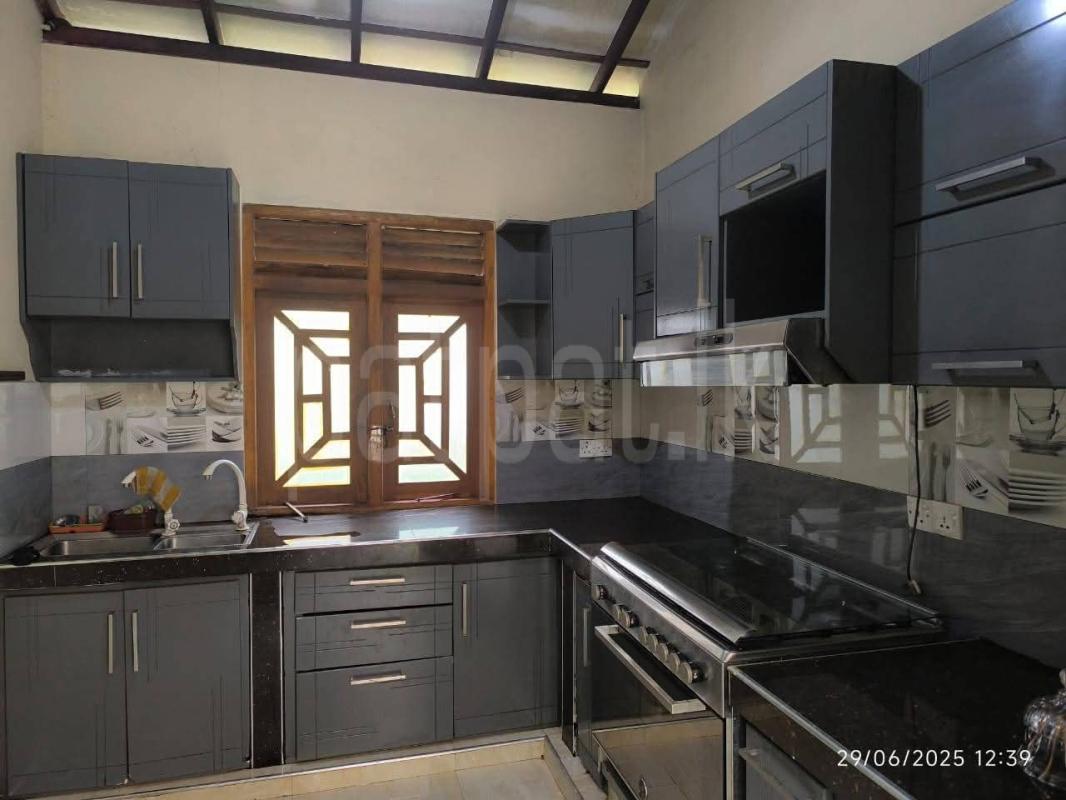 House for Sale in Kotugoda