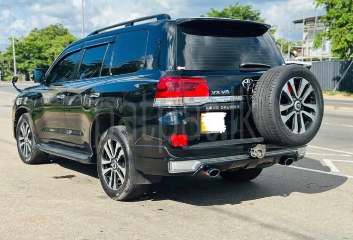 Advertisement image 3