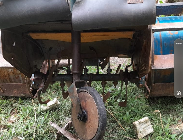 Kubota Tractor 2004 - பயன்படுத்தப்பட்டது நிலம் sale in Sri Lanka - patpat.lk
