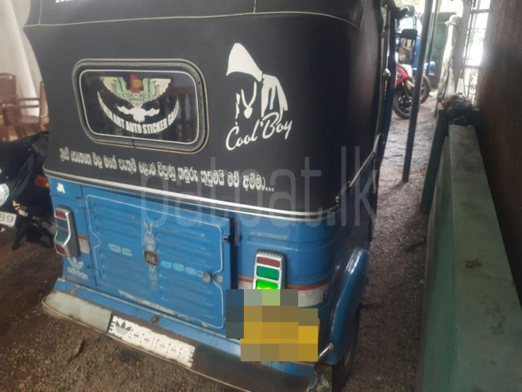 Bajaj Three Wheel 2014 - பயன்படுத்தப்பட்டது முச்சக்கர வண்டி sale in Sri Lanka - patpat.lk