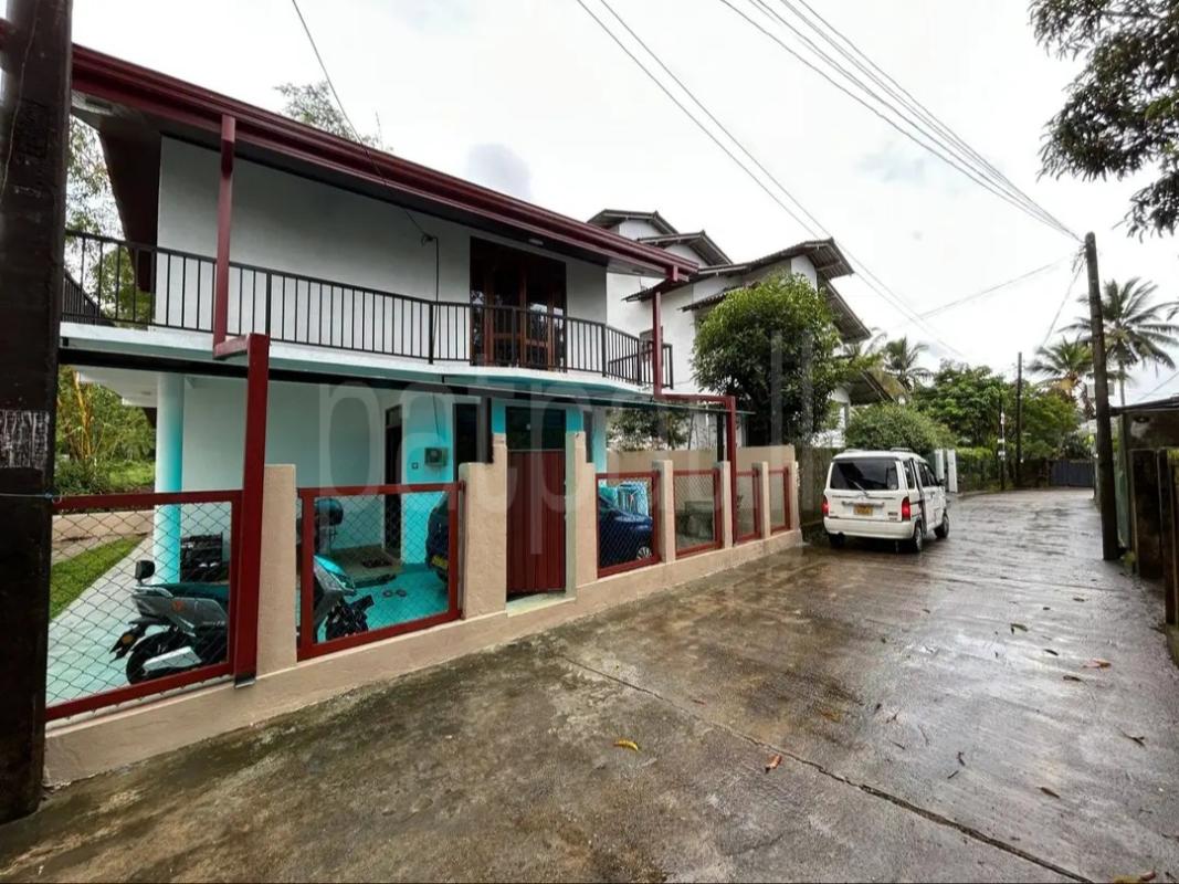 House for Sale in Kaduwela