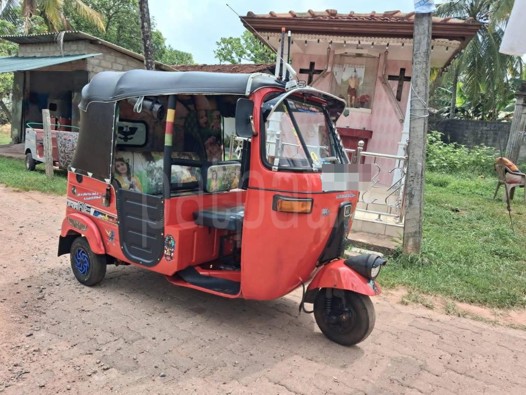 Bajaj Three Wheel 2005 - භාවිතා කරන ලද ත්‍රිරෝද රථය sale in Sri Lanka - patpat.lk