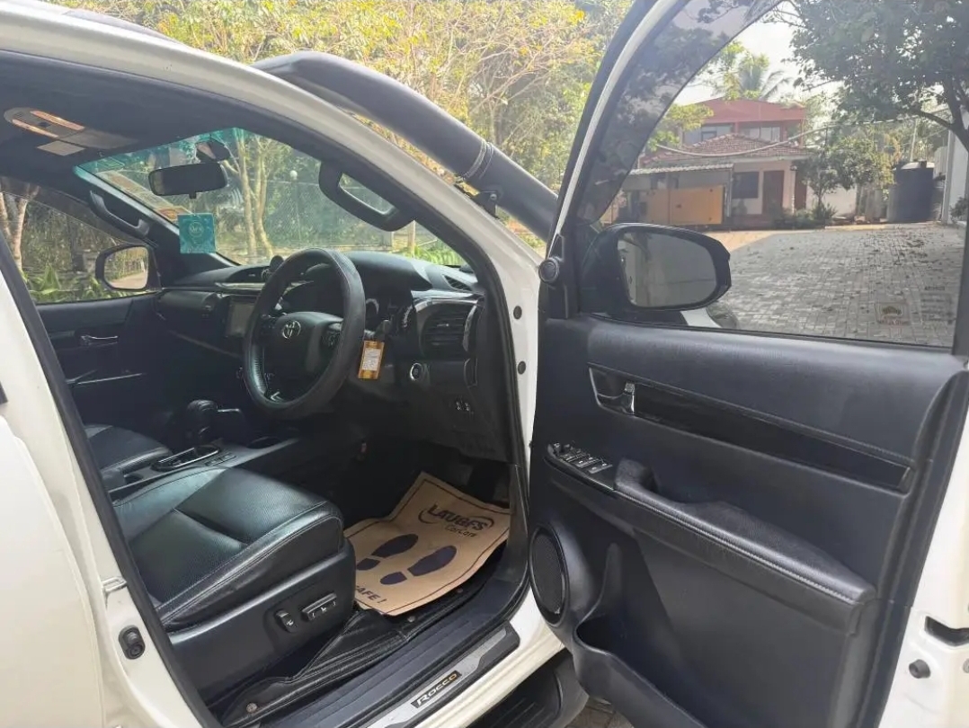 Toyota Hilux 2020 - Used Pick-up  sale in Sri Lanka - patpat.lk