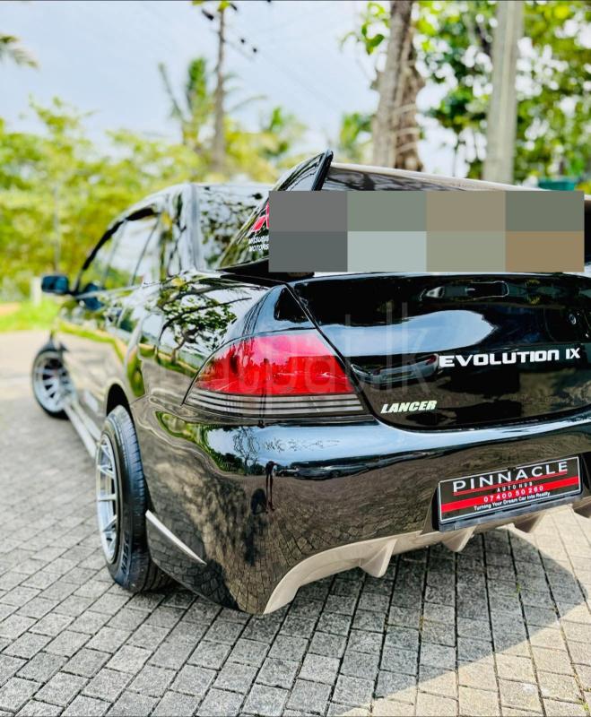 Advertisement image 3